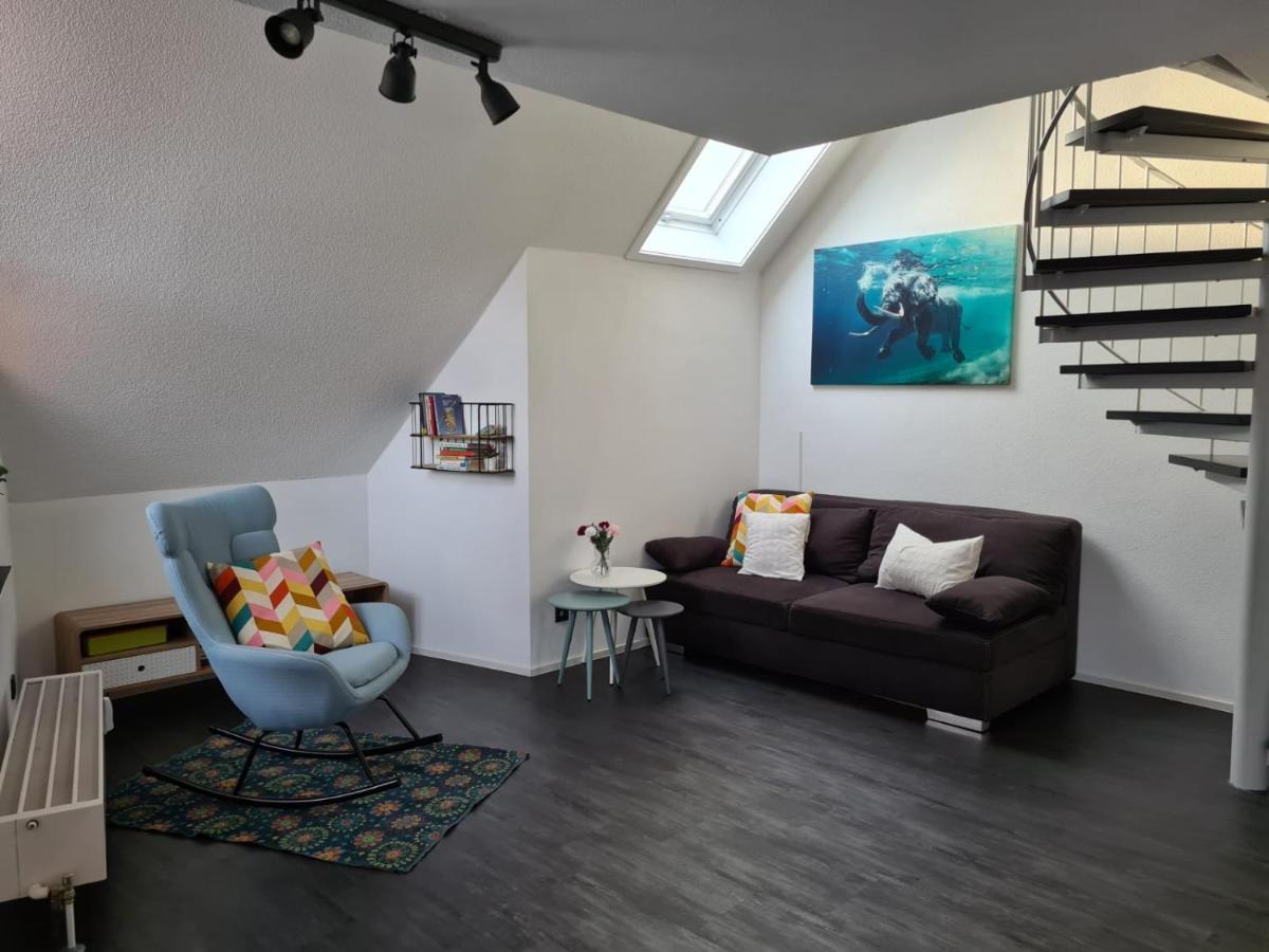 Maisonette-Wohnung Mit Balkon Радольфцелль  Экстерьер фото